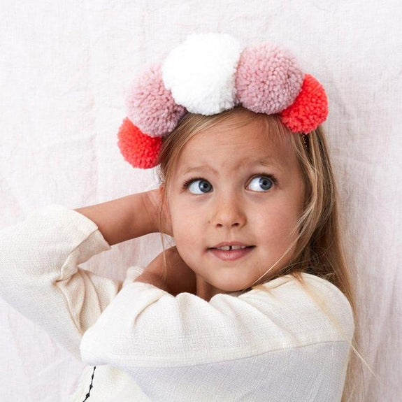Pom Pom Crown