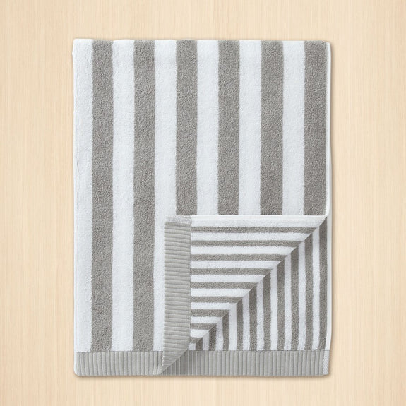 Kaksi Raitaa Bath Towel Grey