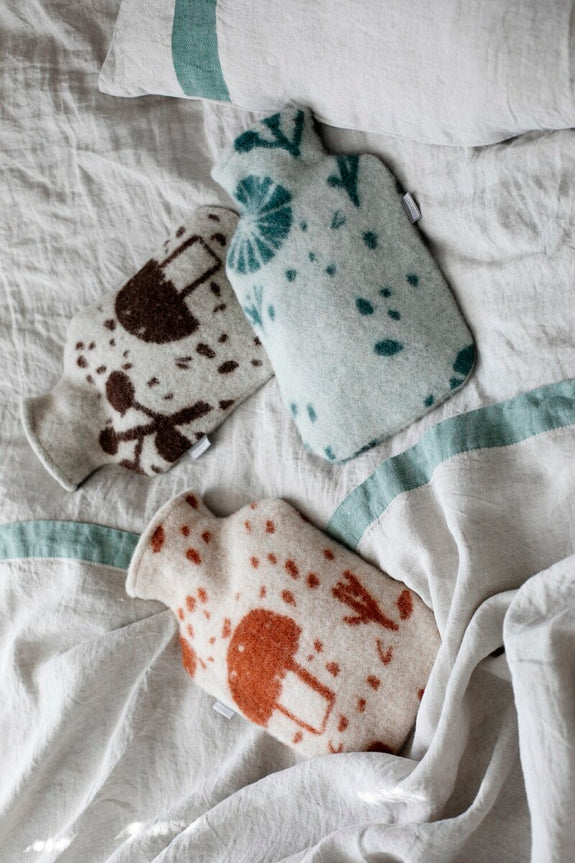 METSIKKO Hot Water Bottle (spruce green white)