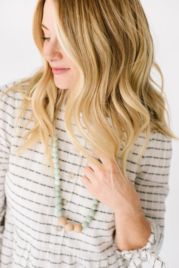 Wood + Silicone Necklace - Mint Sage