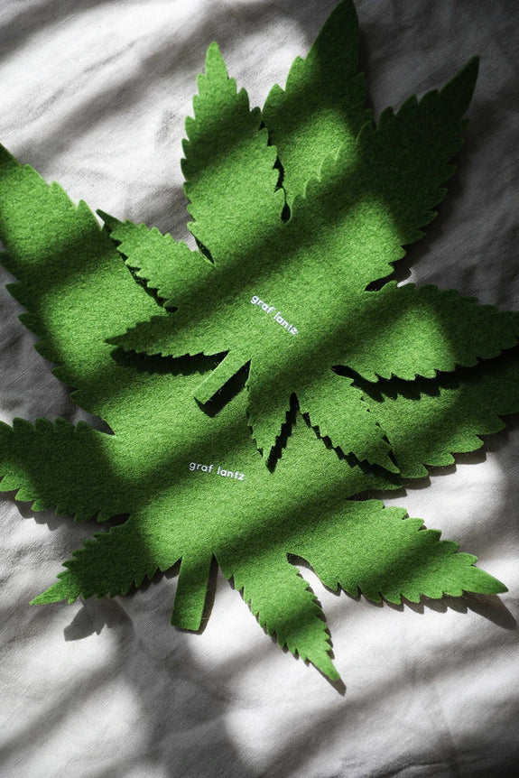 Mary Leaf Trivet (Small)