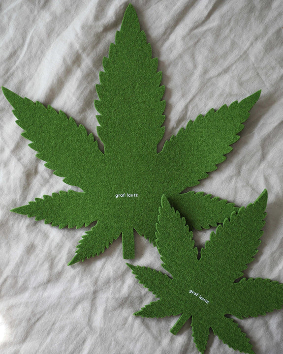 Mary Leaf Trivet (Small)