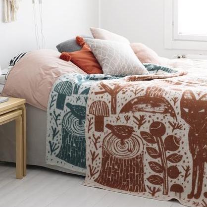 METSIKKO Blanket (Cinnamon White)